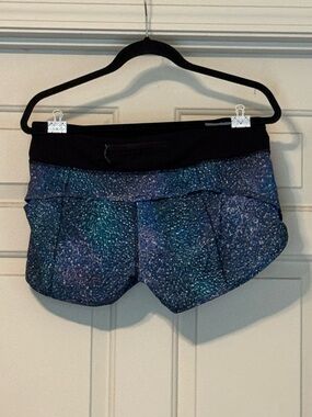 lululemon athletica Galaxy Speckle Print Athletic Shorts - Black Waistband